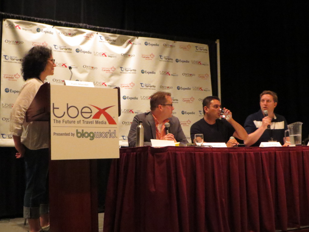 Question and answer time at a TBEX writing seminar